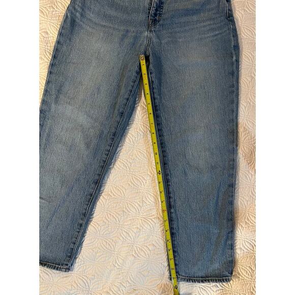 Madewell Jeans
28P - Picture 7 of 8